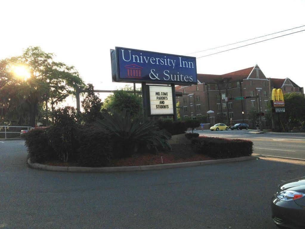 University Inn and Suites Tallahassee Bagian luar foto